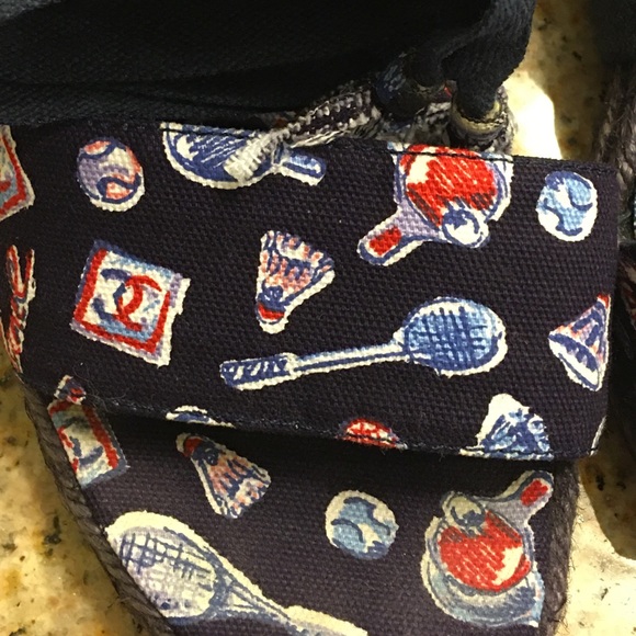 ❤️CHANEL❤️-SOLD - Picture 6 of 13